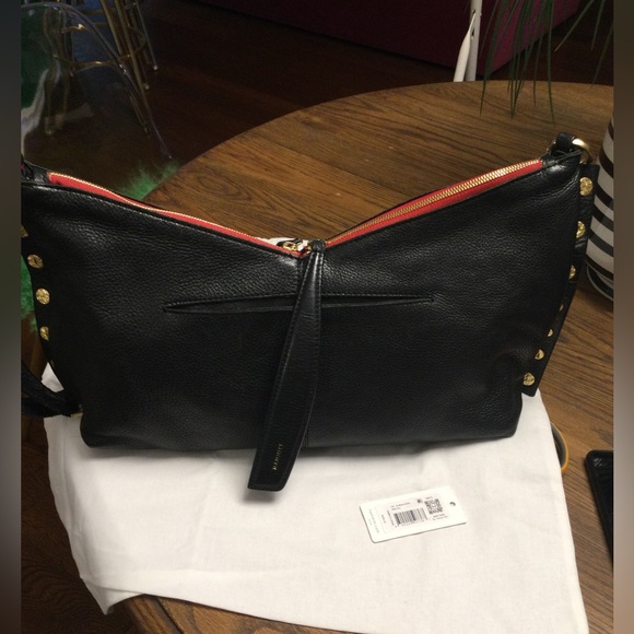 Black pebbled leather bag by Hammit, Mr.G. Good used condition. - Picture 6 of 11